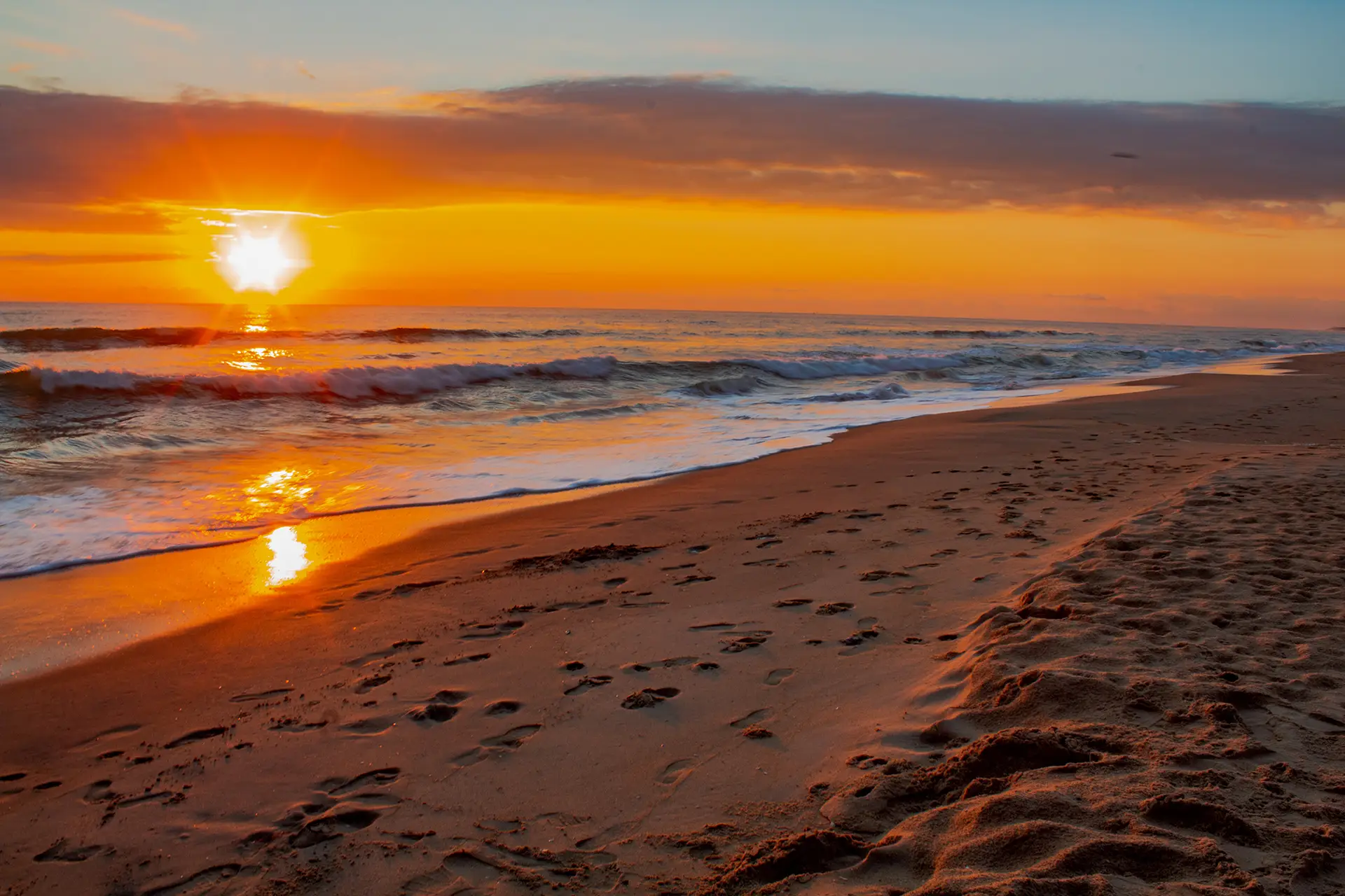 sunset on the beach on Lake Erie's North shore